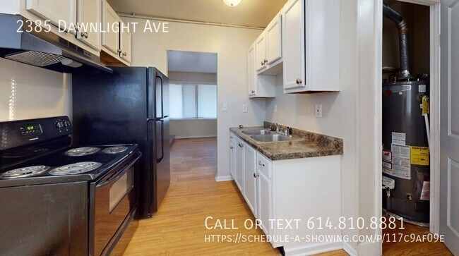 Foto del edificio - 2385 Dawnlight Ave