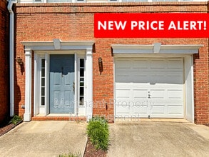 Building Photo - 616 Montreux Dr