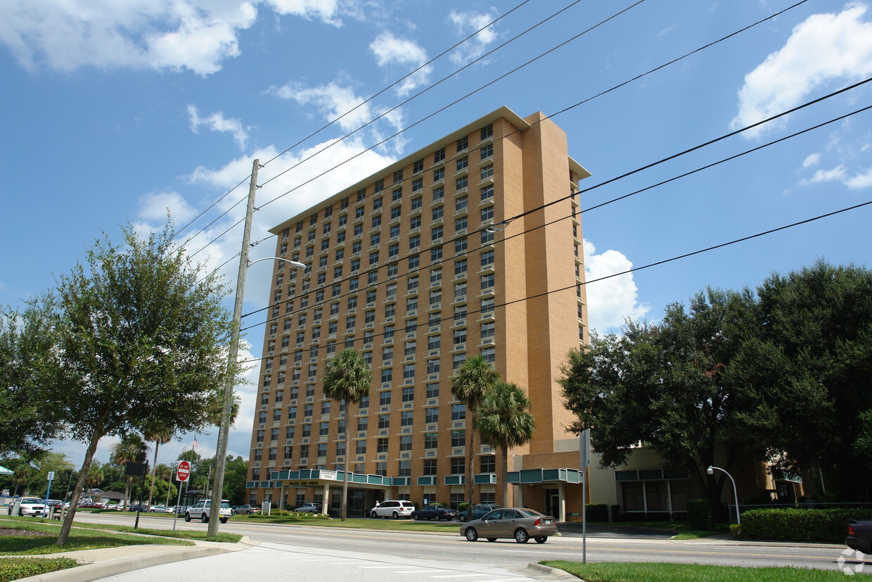 Primary Photo - College Arms Towers - Senior Community +62