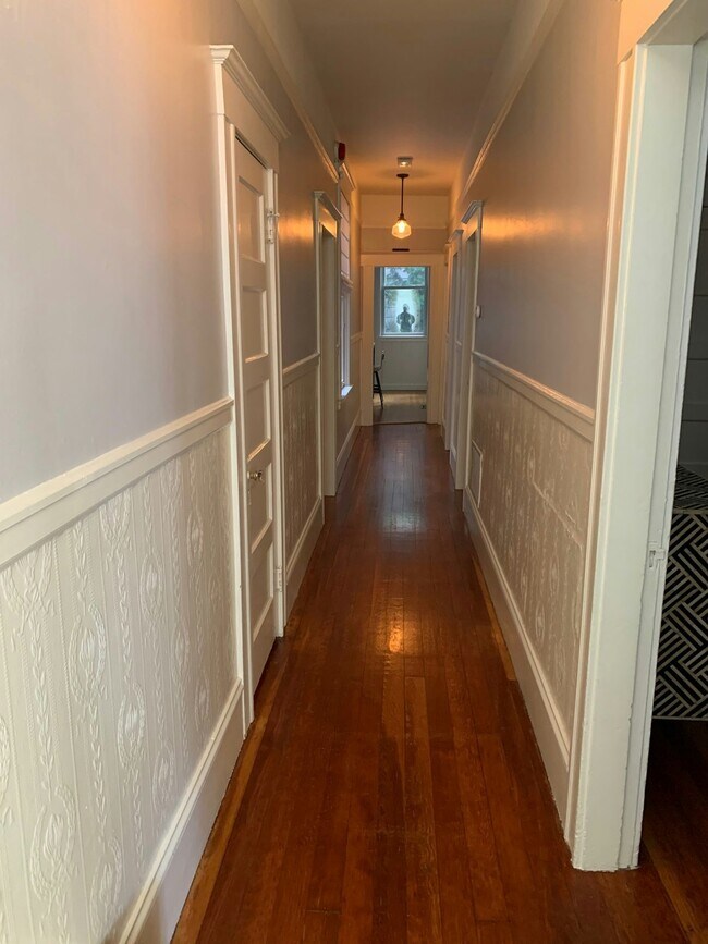 Building Photo - 2208 Jones Street, Unit Russian Hill Flat