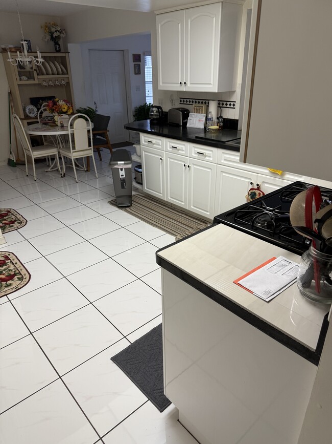 Foto del edificio - 9111 NW 25th Ct