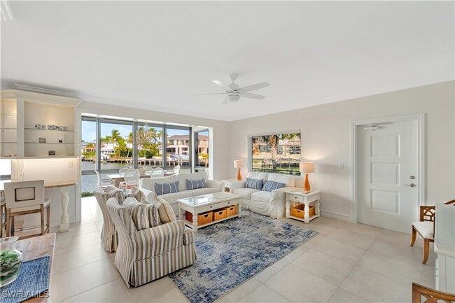 Foto del edificio - 2258 Gulf Shore Blvd N