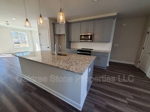 Building Photo - 2589 Ocean Walk Dr