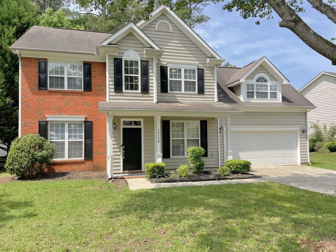 Primary Photo - 16108 Wrights Ferry Rd