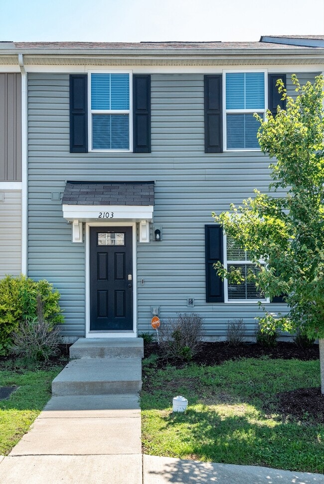 Building Photo - 2103 Portway Alley