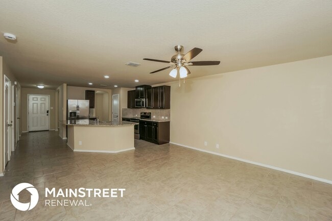 Building Photo - 8939 Hickman Pk