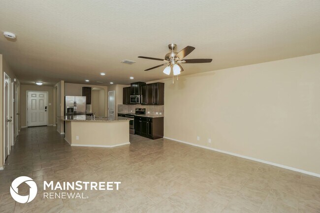 Foto del edificio - 8939 Hickman Pk