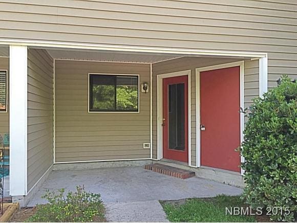 Building Photo - 1519 College Way