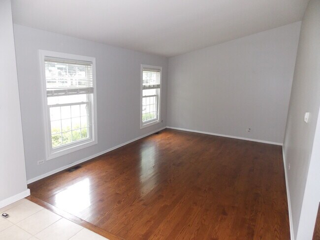 Foto del edificio - 209 Cedarbrook Rd