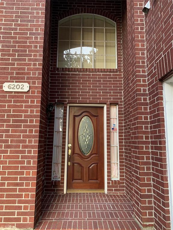 Building Photo - 6202 Retlin Ct