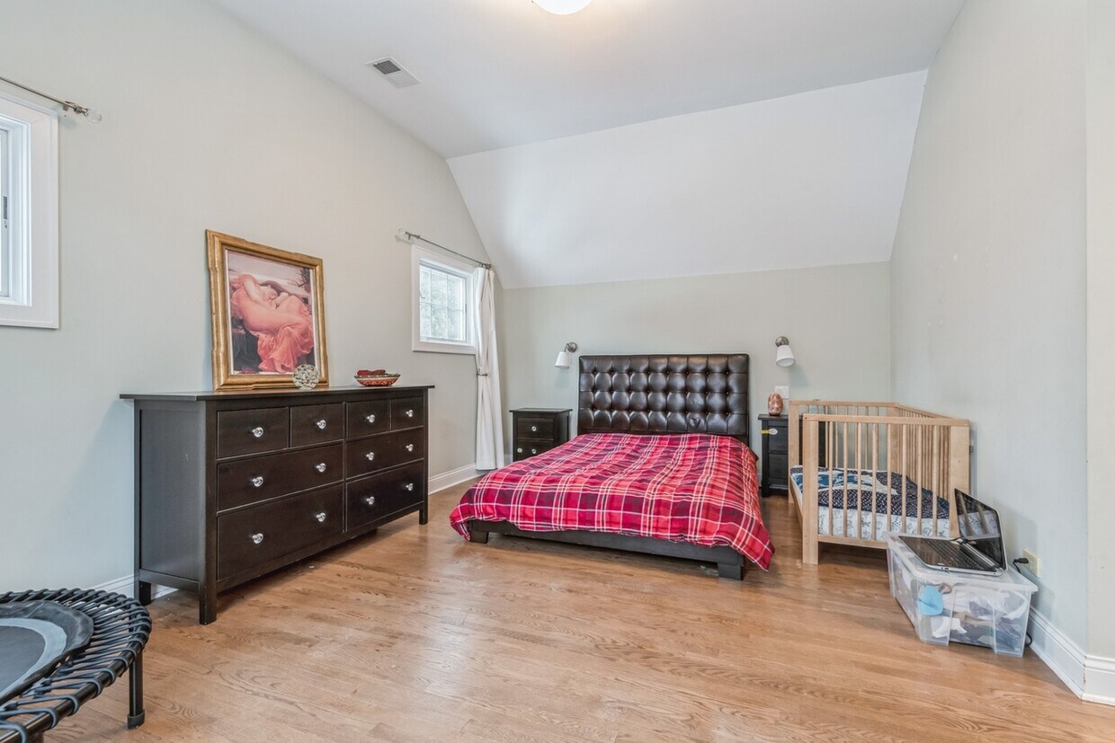 Foto principal - 1636 Forest Ave