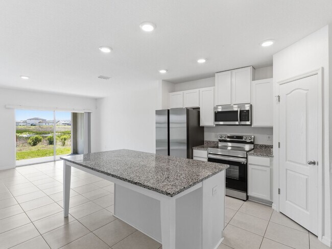 Foto del edificio - Practically brand-new 3 BR/2.5 BA/1 Car Garage Townhome in Mirada