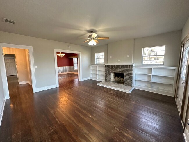 Foto del edificio - Lovely little home for rent in Wills Point!