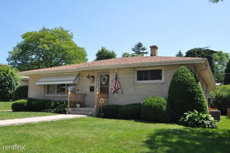 Primary Photo - 3 br, 1.5 bath House - 917 Echo Ln