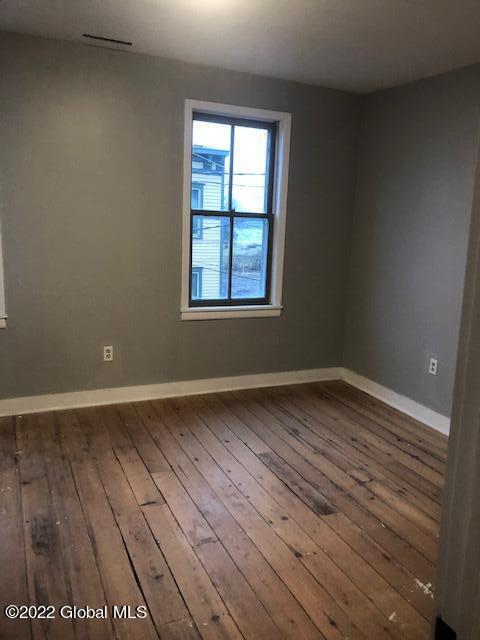 Foto del edificio - 122 N Ferry St