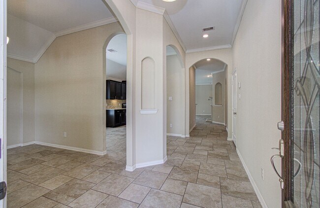 Foto del edificio - Spacious 4 Bed, 2 Bath Home Zoned to Tomball ISD