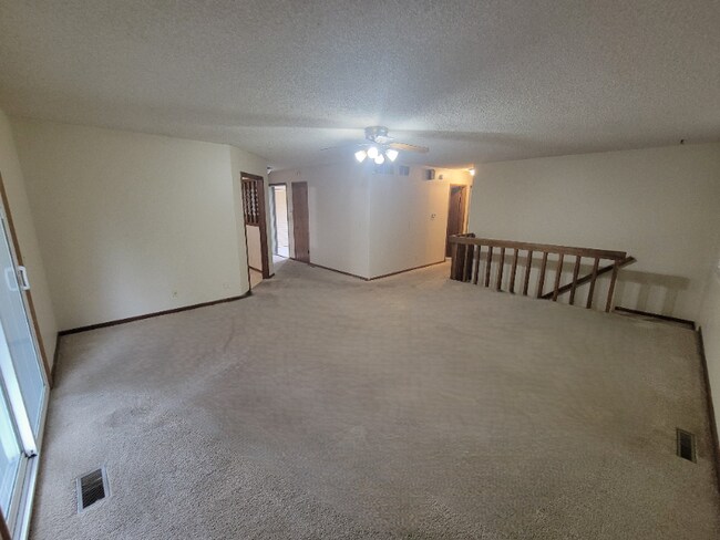 Foto del edificio - 1709 N Brunswick Ln