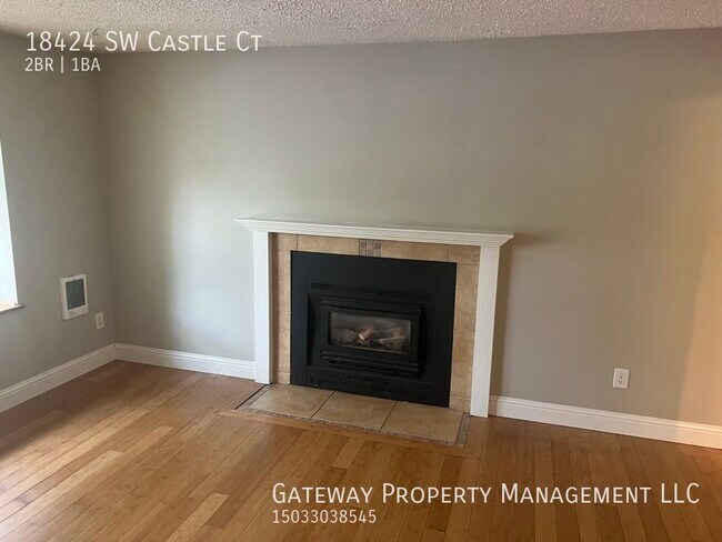 Building Photo - 18424 SW Castle Ct