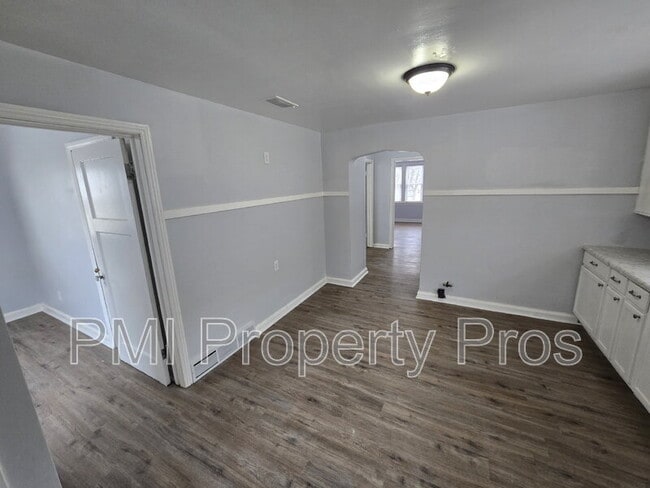 Building Photo - 3895A North 5th Street
