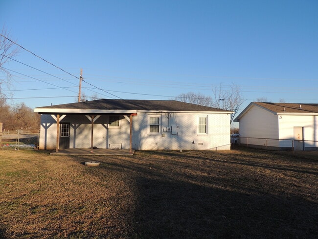 Foto del edificio - 124 S 41st W Ave