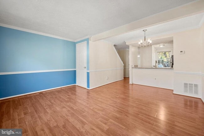 Foto del edificio - 8439 Lazy Creek Ct
