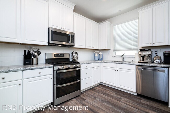 Building Photo - 3 br, 2.5 bath House - 8879 Crimson Ridge Way