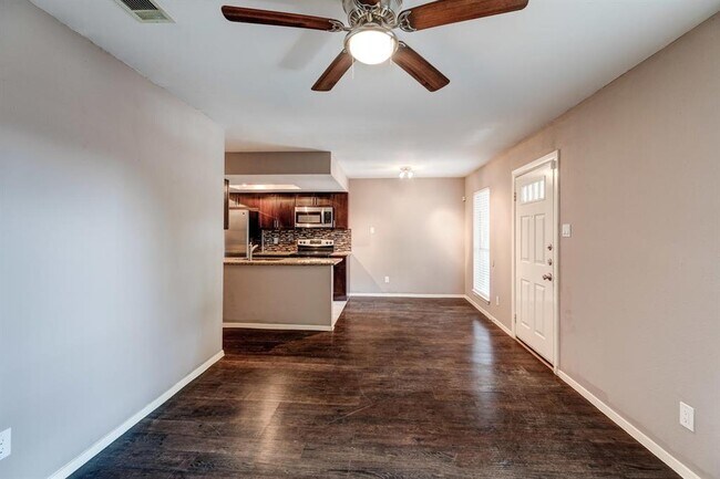 Building Photo - 5404 Atascosa Dr