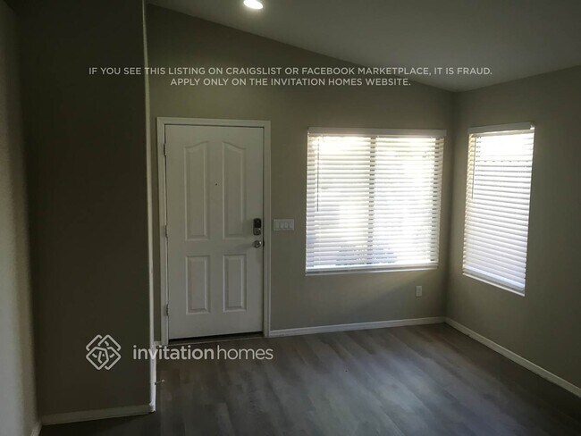 Foto del edificio - 2049 N 109th Ave