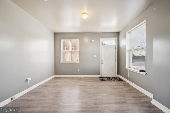 Foto del edificio - 138 N King St