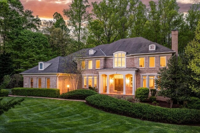 Building Photo - A remarkable brick colonial nestled on 1.7...