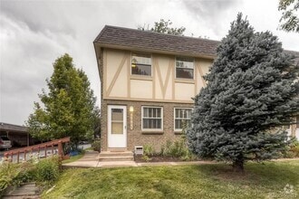 Building Photo - 5060 E Hinsdale Pl