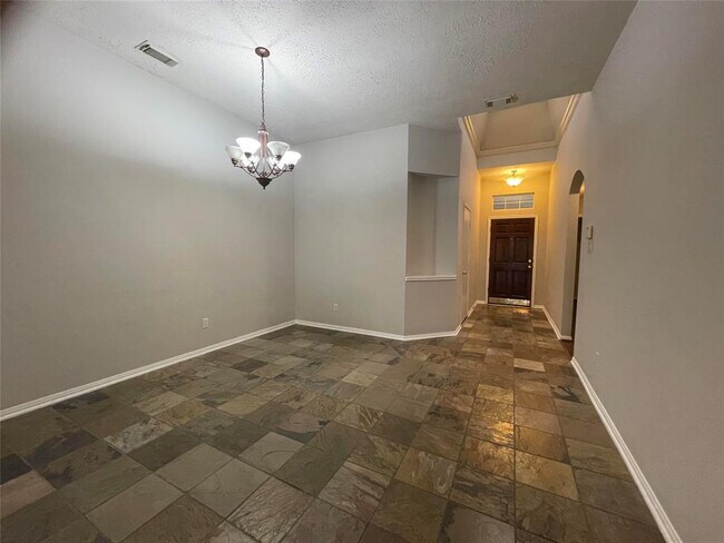 Building Photo - 3219 Spring Ranch Ln