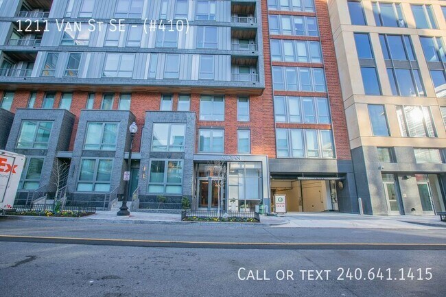 Foto del edificio - 1211 Van St SE