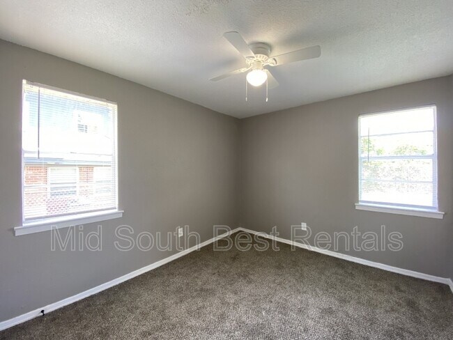 Building Photo - 4424 Sumners Wells Rd