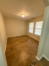 Building Photo - 6023 Barany Ct