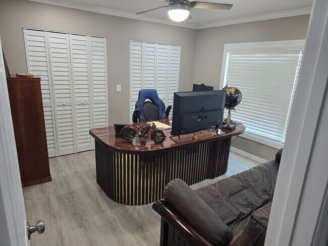 Dormitorio de invitados u oficina - 1250 S Pinellas Ave