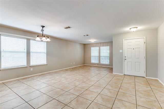 Building Photo - 12632 Summerwood Dr