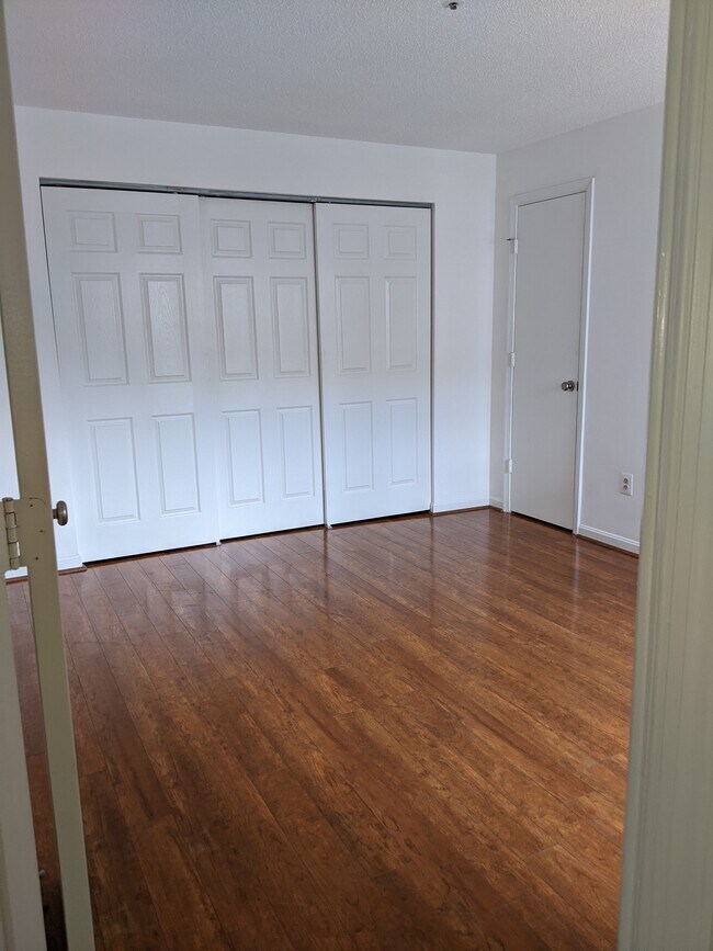 Foto del edificio - 15764 Easthaven Ct