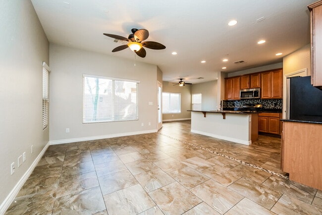 Building Photo - 4505 Harbison Canyon Ct