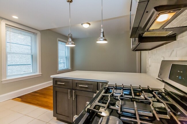 Building Photo - Stonehurst Apartments