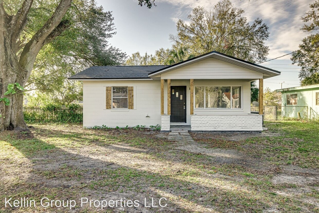 Primary Photo - 2 br, 1 bath House - 225 Tuscarora St