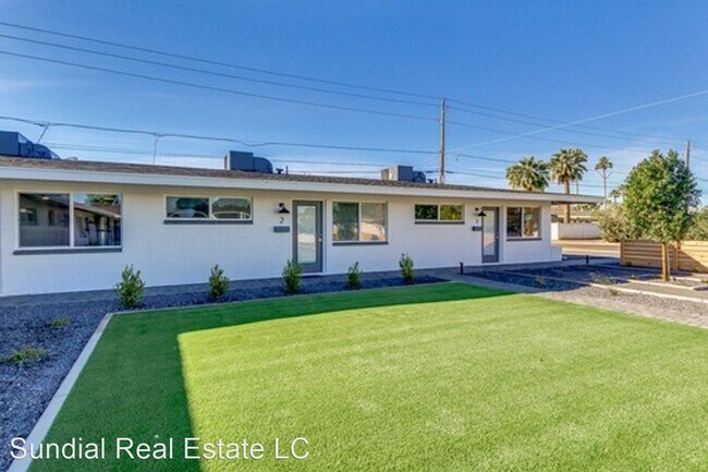 Building Photo - 3031 N 69th Pl