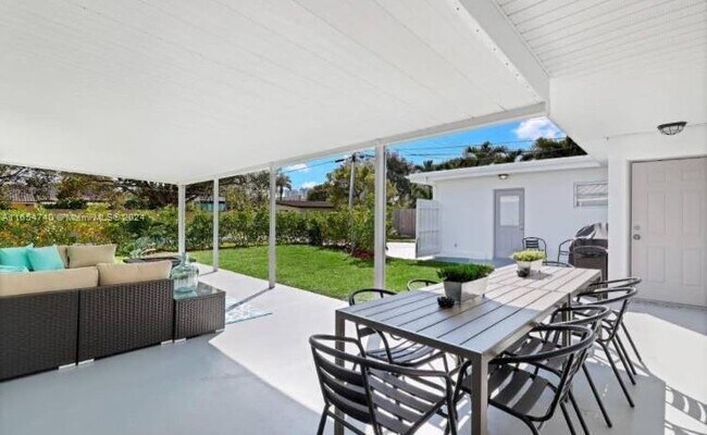 Foto del edificio - 924 NE 7th St