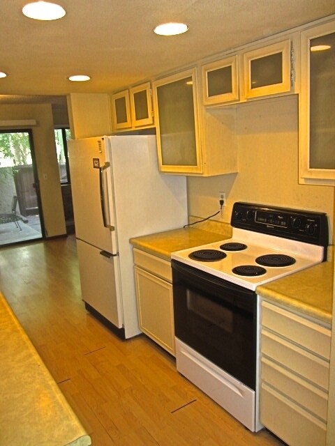 Building Photo - 2643 Grapewood Ln