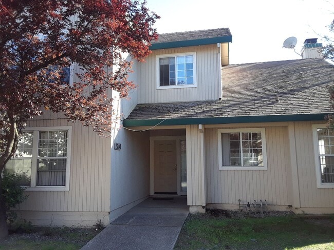Foto del edificio - 2700 Sycamore Ln