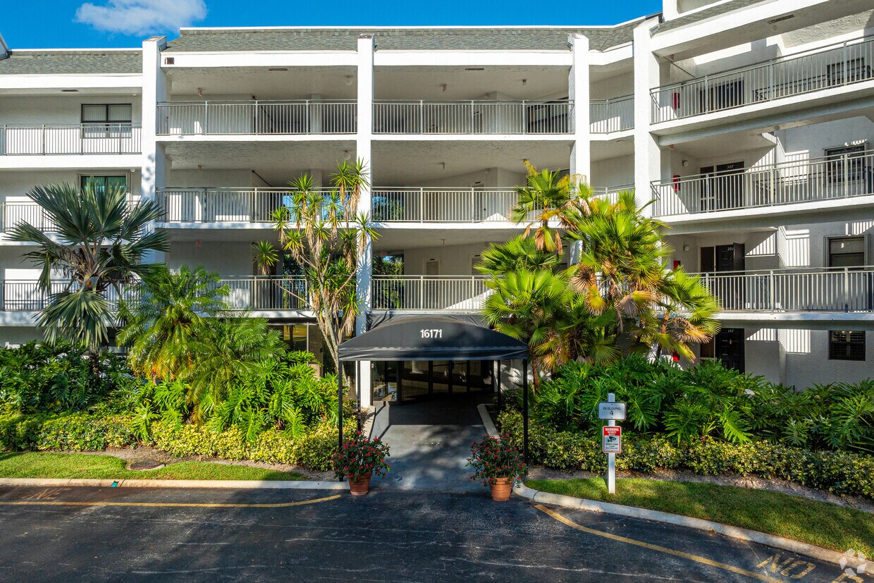 Foto del edificio - Fairways at Bonaventure