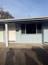 Building Photo - 1281 W 3rd Ave