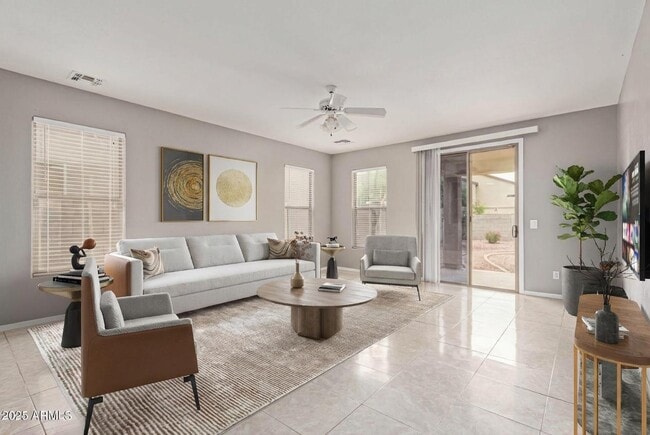 Foto del edificio - 4511 W T Ryan Ln