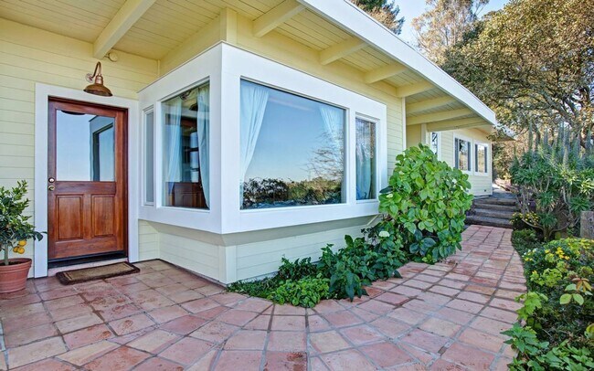 Foto del edificio - Lovely Sausalito Home with Breathtaking 180 Views!