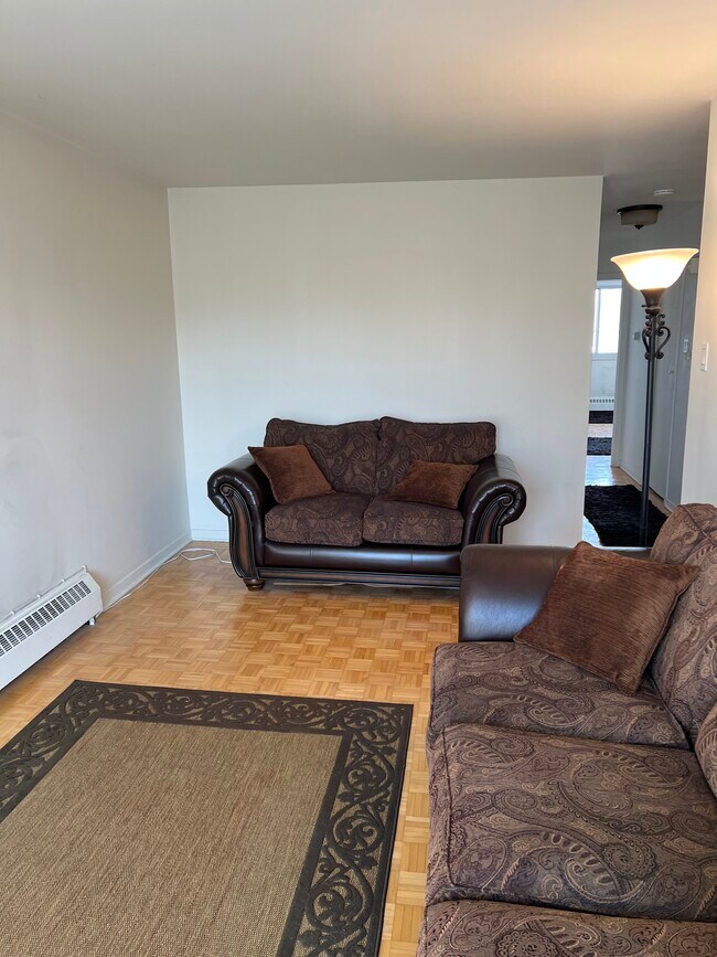 Photo du bâtiment - 1115 Rue Duguay